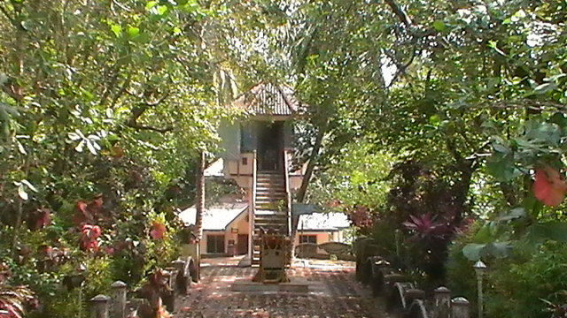 Hanuman Temple as seen from Shri Mahalasa Temple